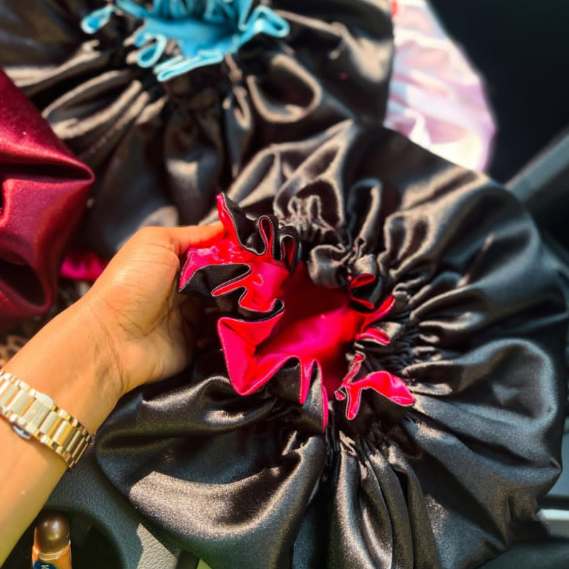 قبعات نوم حريرية مخصصة، قبعات  - مراجعة Satin Hair Bonnet وسعره